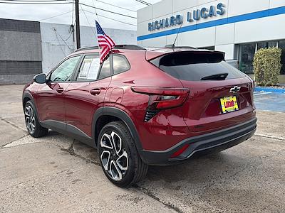 Used 2025 Chevrolet Trax 2RS for sale #29231 - photo 2