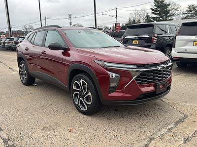 2025 Chevrolet Trax FWD SUV for sale #29231 - photo 2