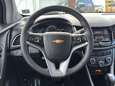 Used 2022 Chevrolet Trax - photo 1