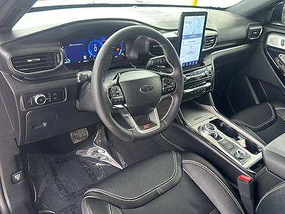 Used 2023 Ford Explorer ST for sale #29352 - photo 2
