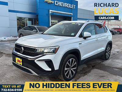 Used 2022 Volkswagen Taos - photo 1