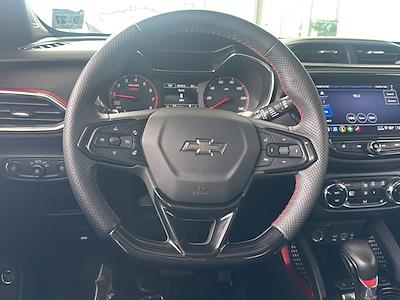 Used 2023 Chevrolet Trailblazer - photo 1