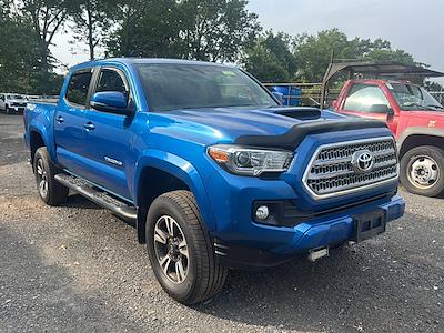 2017 Toyota Tacoma Double Cab 4WD Pickup for sale #S7809 - photo 2