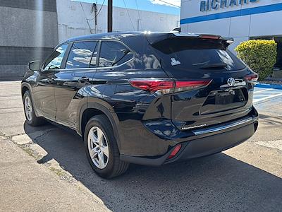 2023 Toyota Highlander FWD SUV for sale #S7866 - photo 2