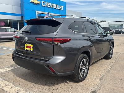 2022 Toyota Highlander AWD SUV for sale #S7886 - photo 2