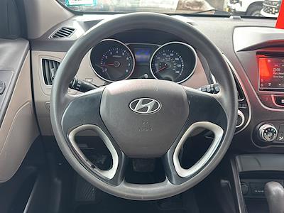 Used 2013 Hyundai Tucson GL for sale #S8029 - photo 2