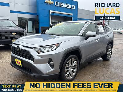 Used 2019 Toyota RAV4 - photo 1
