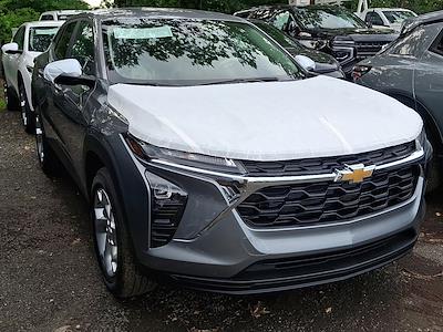 2025 Chevrolet Trax FWD SUV for sale #SC303339 - photo 2