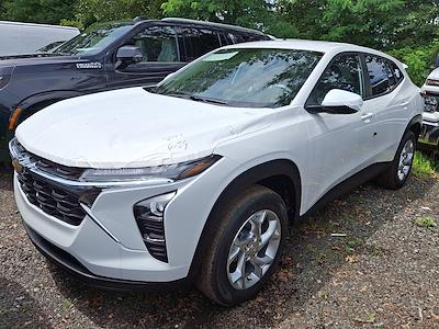 2025 Chevrolet Trax FWD SUV for sale #SC303688 - photo 2