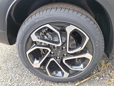 2025 Chevrolet Trax FWD SUV for sale #SC305542 - photo 2