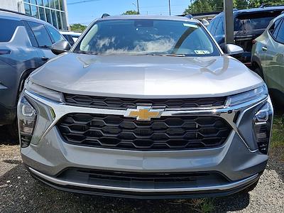 2025 Chevrolet Trax FWD SUV for sale #SC334346 - photo 2