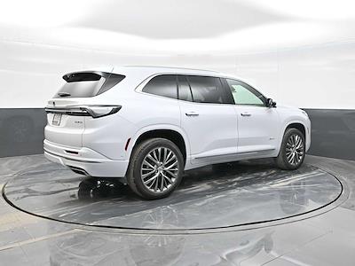 Used 2026 Buick Enclave Avenir for sale #B118291A - photo 2
