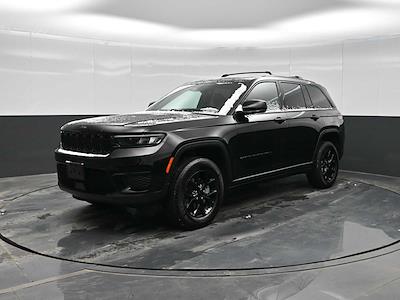 Used 2024 Jeep Grand Cherokee Altitude for sale #T170749A - photo 1