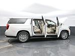New 2024 GMC Yukon XL Denali 4WD SUV for sale #T177832 - photo 45