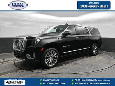Used 2021 GMC Yukon XL - photo 1