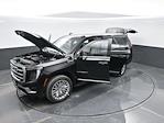 New 2025 GMC Yukon Elevation 4WD SUV for sale #T320876 - photo 41