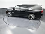 New 2025 GMC Yukon XL AT4 Ultimate 4WD SUV for sale #T412322 - photo 29