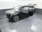 New 2025 GMC Yukon XL AT4 Ultimate 4WD SUV for sale #T412322 - photo 43