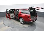 New 2023 GMC Yukon XL SLT 4WD SUV for sale #SA153611 - photo 43