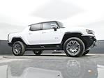 New 2025 GMC Hummer EV Pickup 3X Crew Cab AWD Pickup for sale #T104385 - photo 29