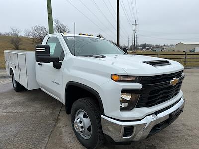 New 2025 Chevrolet Silverado 3500 - photo 1