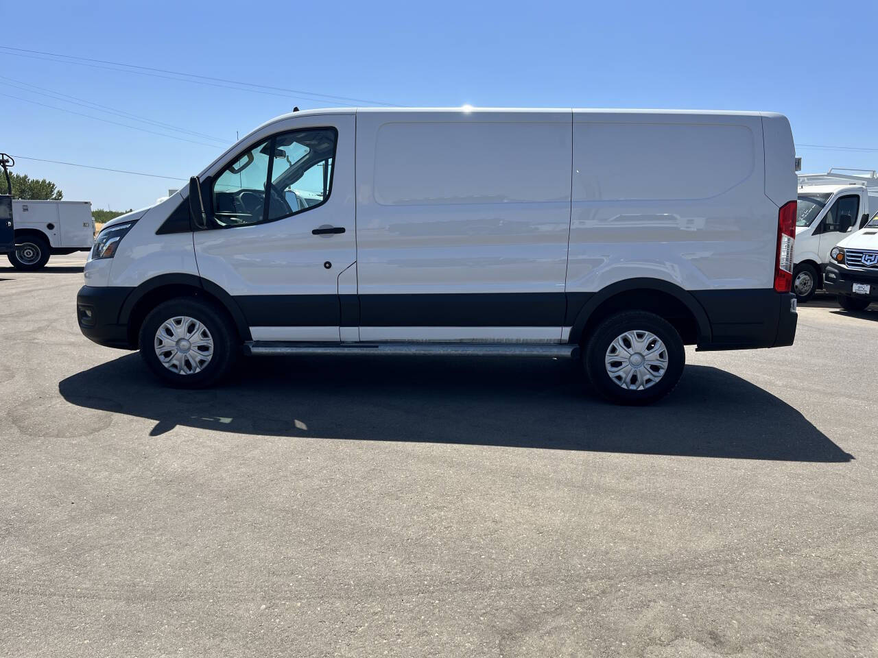 2023 Ford Transit Cargo Van photo 4