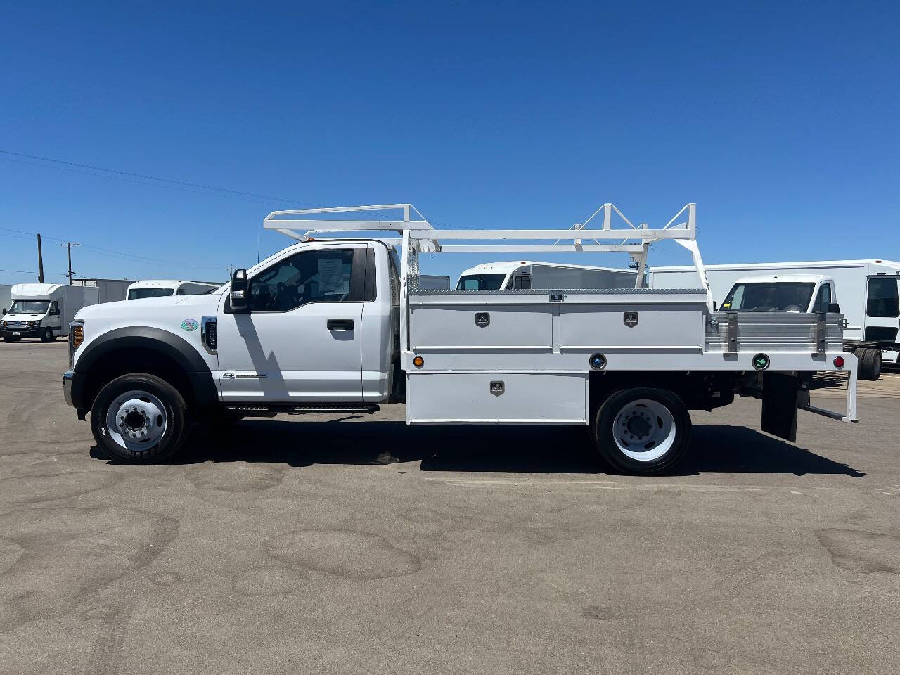 2019 Ford F-550 photo 4