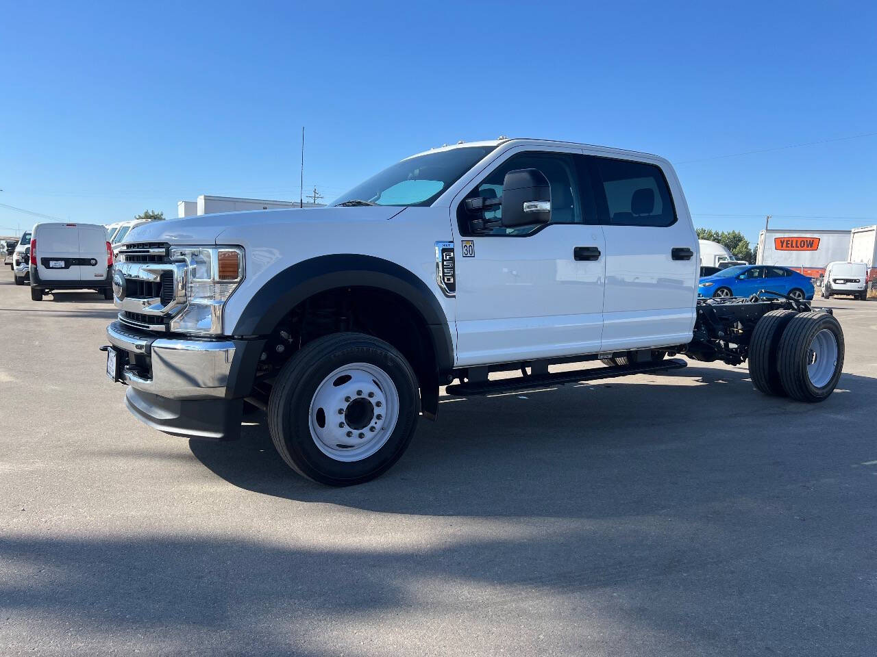2022 Ford F-550 XLT photo 3