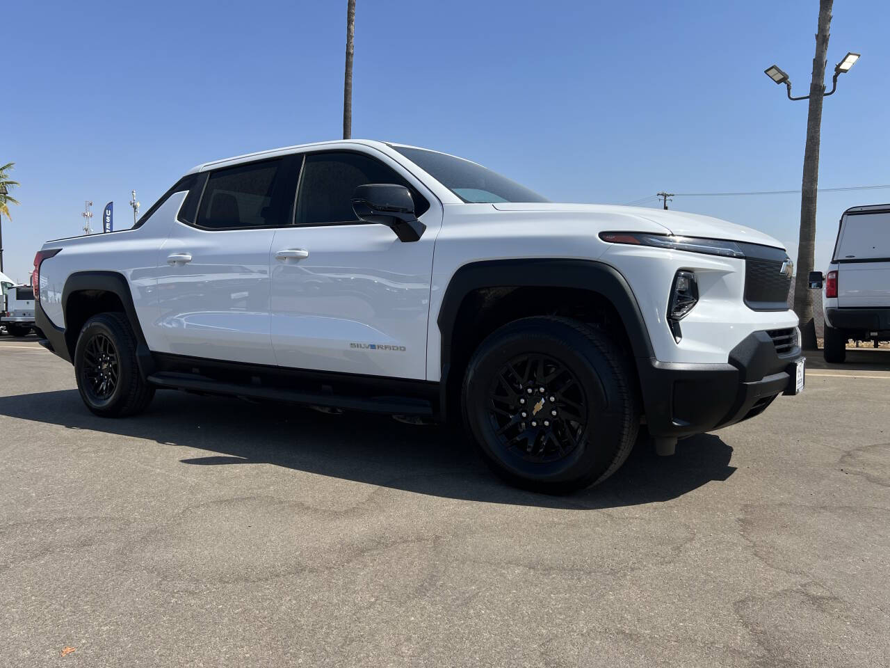 2024 Chevrolet Silverado EV Work Truck photo 3