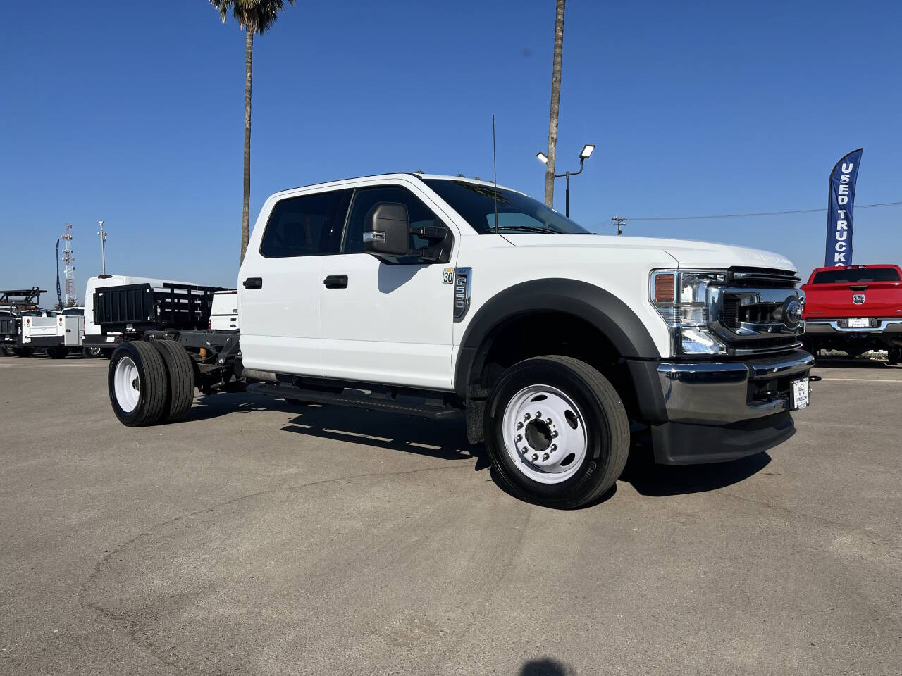 2022 Ford F-550 photo 3