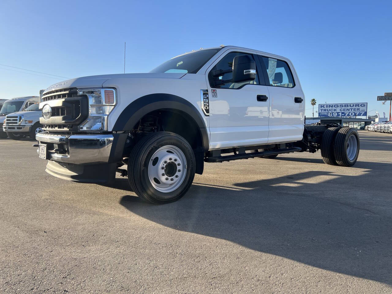 2022 Ford F-550 photo 3