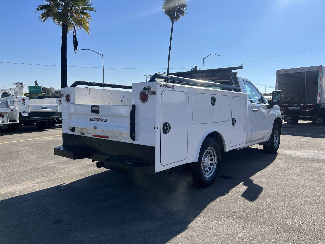 2022 Chevrolet Silverado 1500 Work Truck photo 2