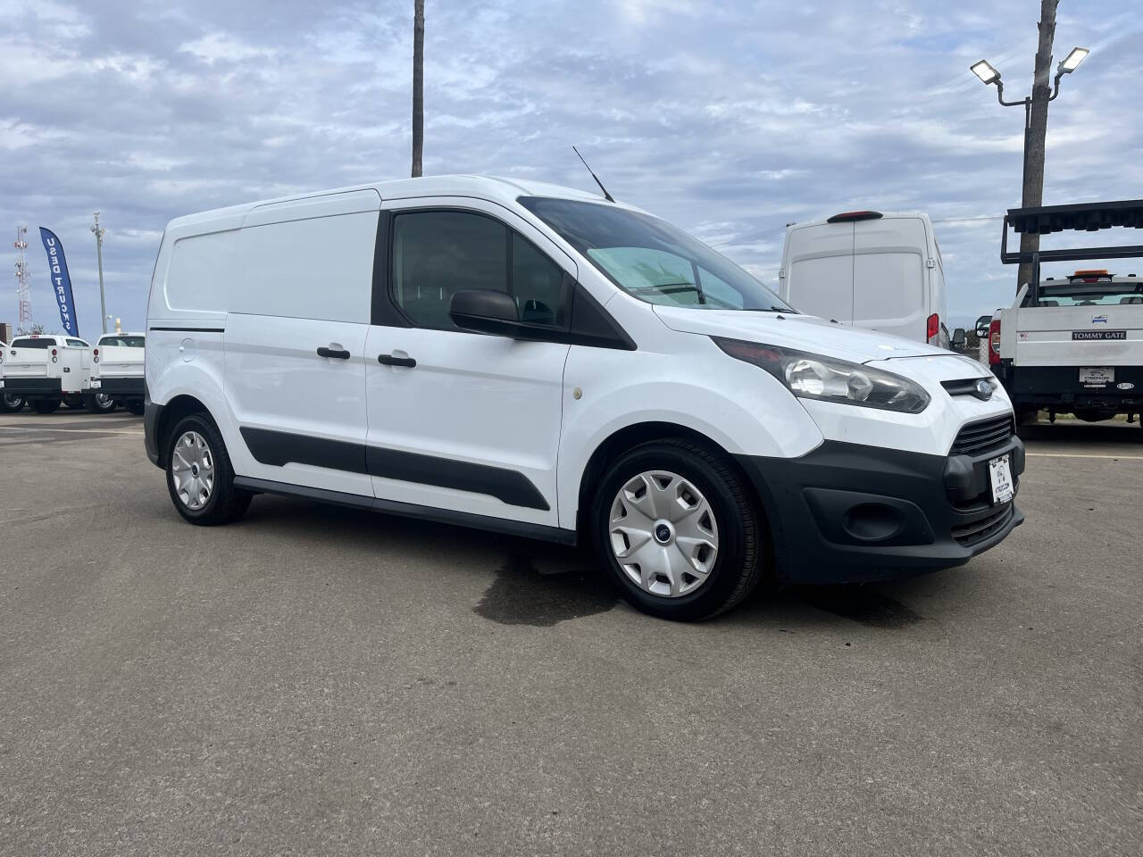 2018 Ford Transit Connect XL Cargo photo 2