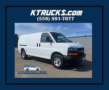 Used 2022 Chevrolet Express 3500 - photo 1