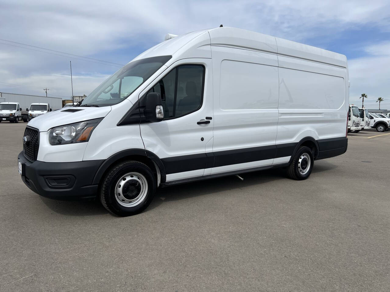 Used 2023 Ford Transit 350 - photo 7