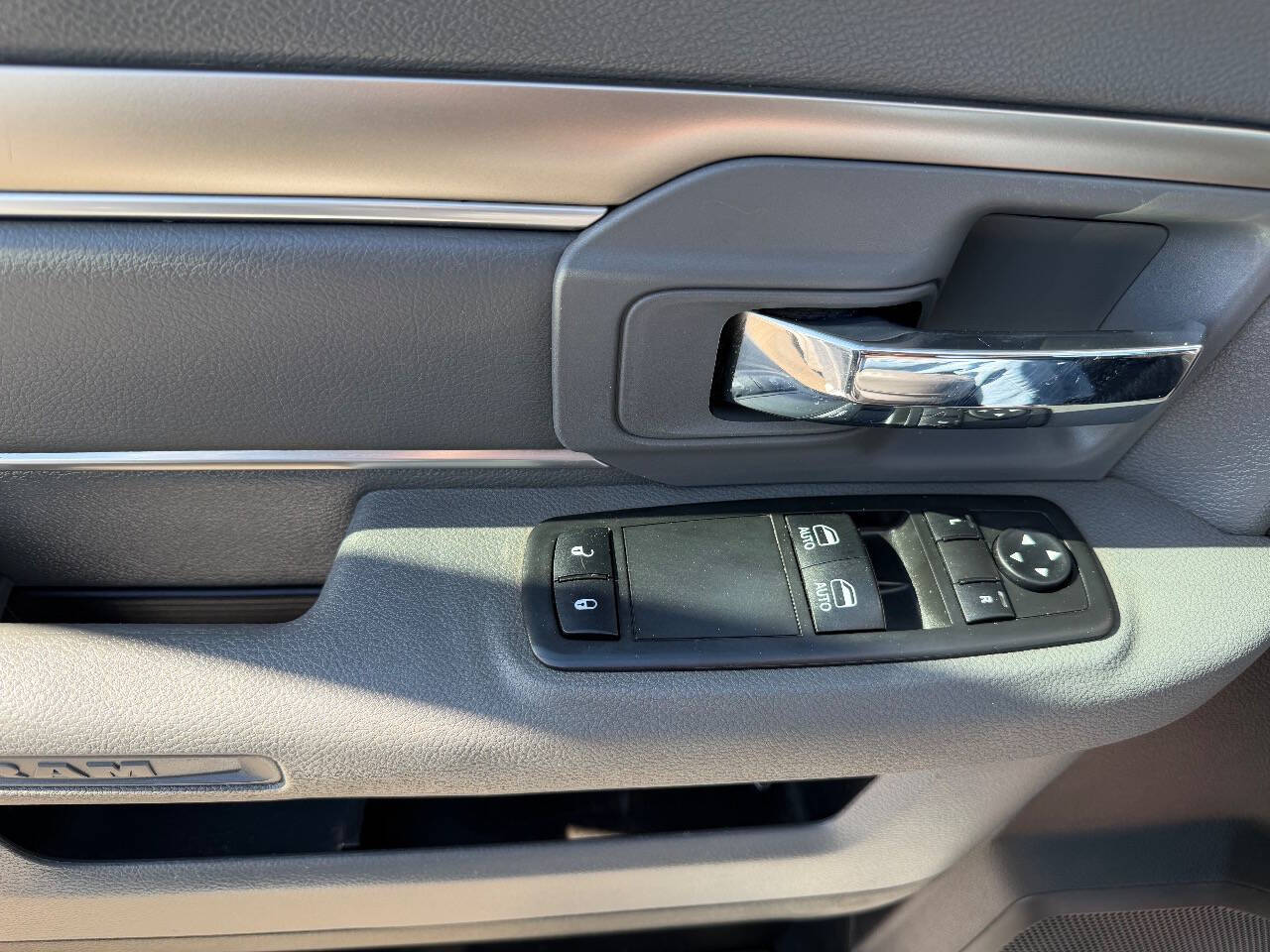 Used 2018 Ram 2500 - photo 18