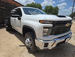 2025 Chevrolet Silverado 3500 Crew Cab DRW 4x4 Flatbed Truck for sale #B3835 - photo 4