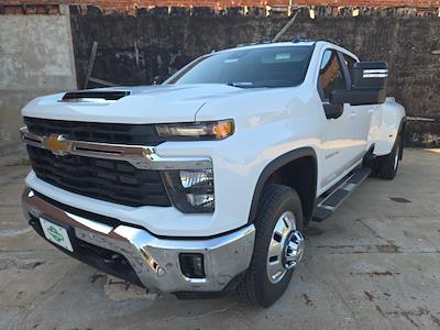 New 2025 Chevrolet Silverado 3500 LT Crew Cab 4x4 Pickup for sale #B4029 - photo 1