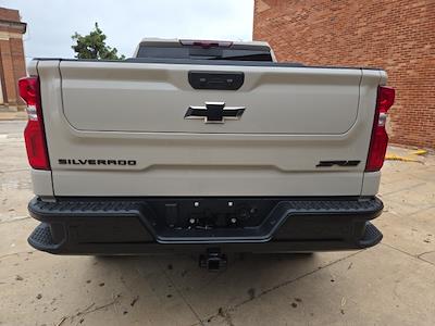 2026 Chevrolet Silverado 1500 Crew Cab 4WD Pickup for sale #B4077 - photo 2