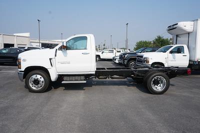 New 2024 Chevrolet Silverado 5500 Work Truck Regular Cab Cab Chassis for sale #RH402707 - photo 2
