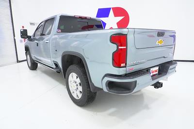 New 2025 Chevrolet Silverado 2500 High Country Crew Cab 4x4 Pickup for sale #S1182140 - photo 2