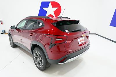 2025 Chevrolet Trax FWD SUV for sale #SC298759 - photo 2