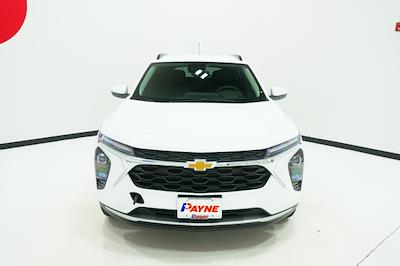 2025 Chevrolet Trax FWD SUV for sale #SC301260 - photo 2