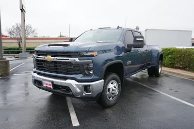 2025 Chevrolet Silverado 3500 Crew Cab 4x4, Pickup for sale #SF169651 - photo 1