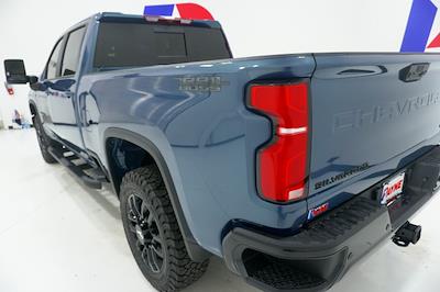 New 2025 Chevrolet Silverado 2500 LT Crew Cab 4x4 Pickup for sale #SF266317 - photo 2