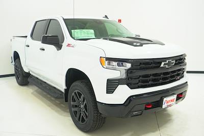 2025 Chevrolet Silverado 1500 Crew Cab 4x4 Pickup for sale #SG354752 - photo 1