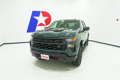 New 2025 Chevrolet Silverado 1500 Custom Crew Cab 4x4 Pickup for sale #SG359911 - photo 1