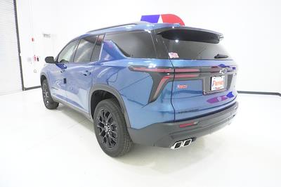 2025 Chevrolet Traverse FWD SUV for sale #SJ272780 - photo 2