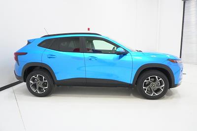 New 2026 Chevrolet Trax LT for sale #TC051226 - photo 2