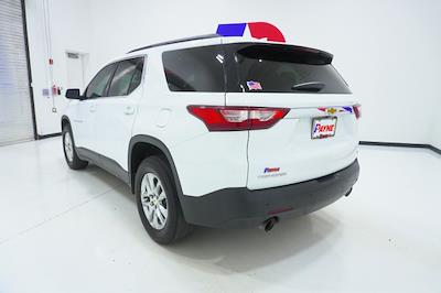 2021 Chevrolet Traverse FWD SUV for sale #TMJ162638 - photo 2